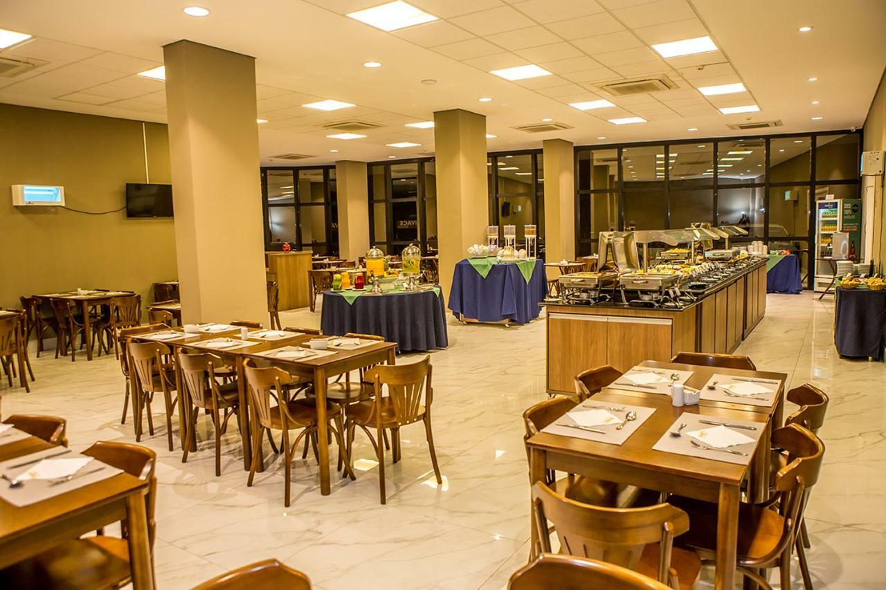 Alegro Hotel Жаріну Екстер'єр фото