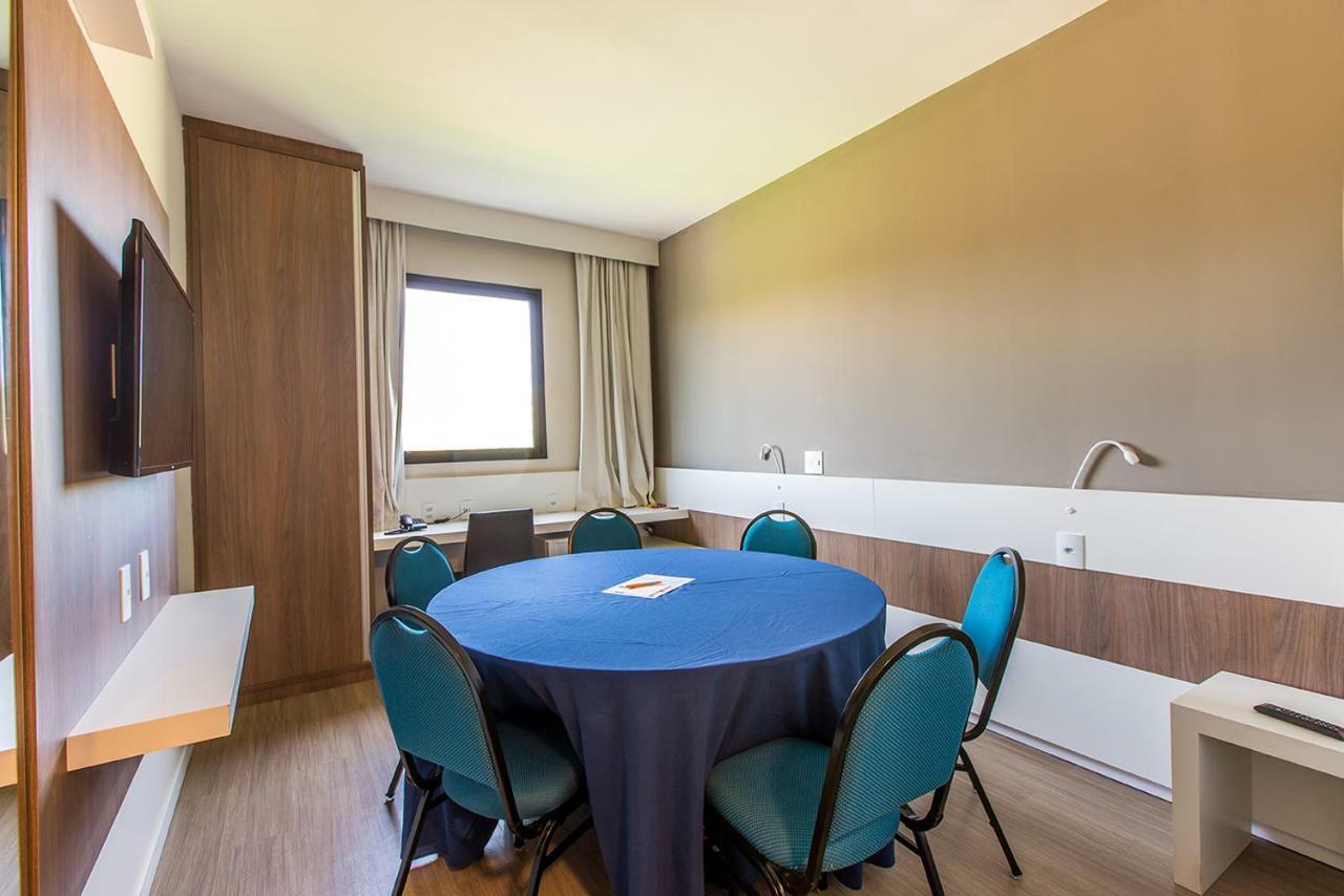 Alegro Hotel Жаріну Екстер'єр фото